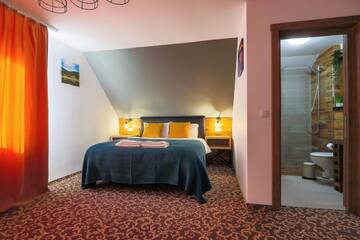 Фото номера Номер Делюкс Отели типа «постель и завтрак» Residence Rooms Bucovina г. Кымпулунг-Молдовенеск 8