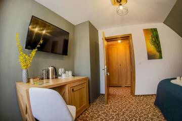 Фото номера Апартаменты - 1-й этаж Отели типа «постель и завтрак» Residence Rooms Bucovina г. Кымпулунг-Молдовенеск 18