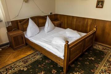 Фото номера Номер-студио с кроватью размера &quot;king-size&quot; и диван-кроватью Гостевой дом Casa Comfort г. Кымпулунг-Молдовенеск 10